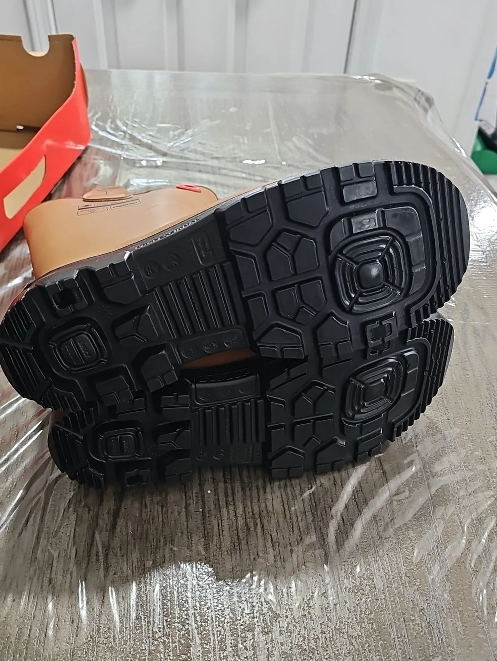 Dunlop new box